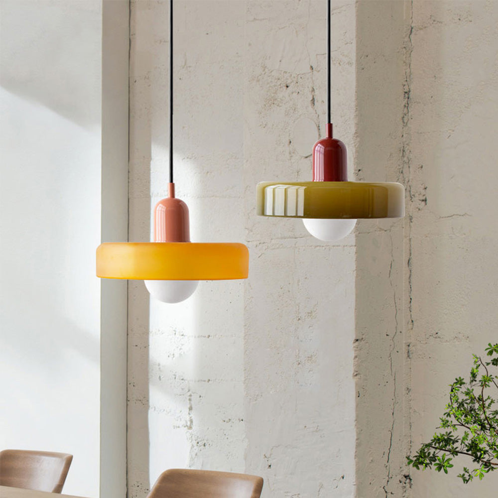 Κρεμαστό φωτιστικό από χρωματιστό γυαλί Bauhaus
