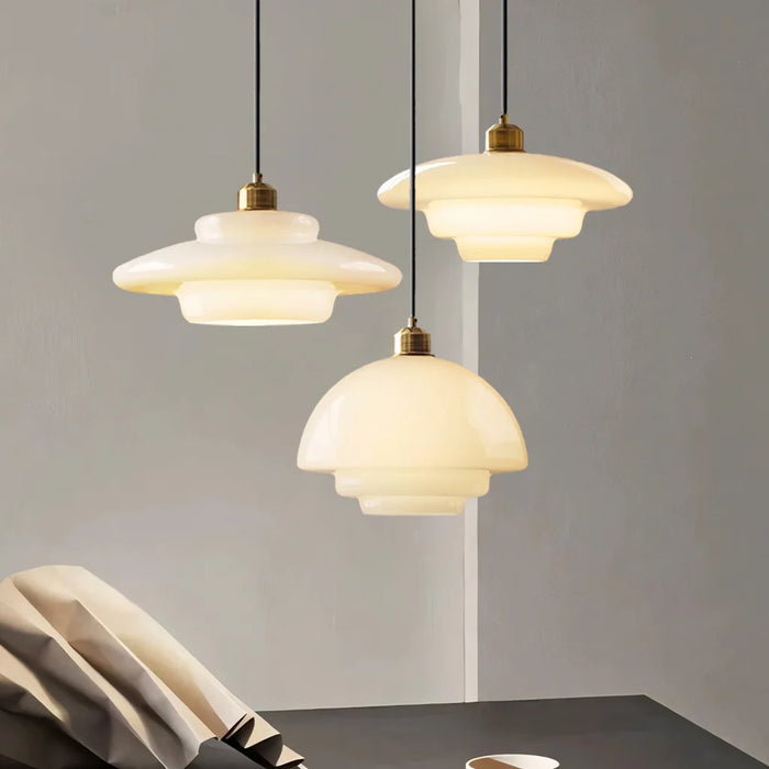 Λευκό φωτιστικό κρεμαστό Mid Century